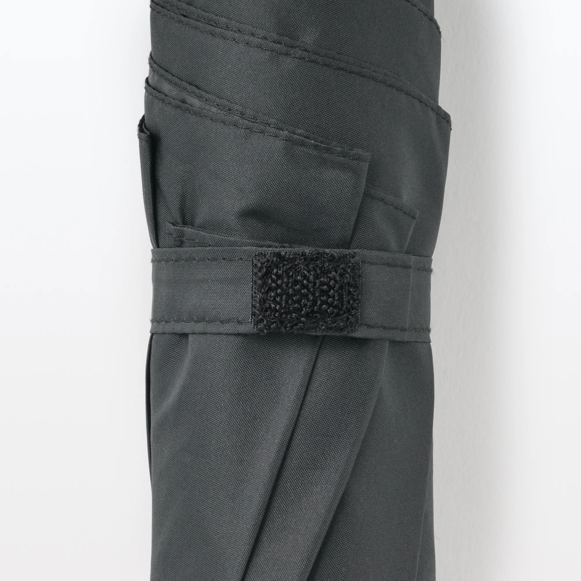 All-Weather Foldable Umbrella Black - Image 5