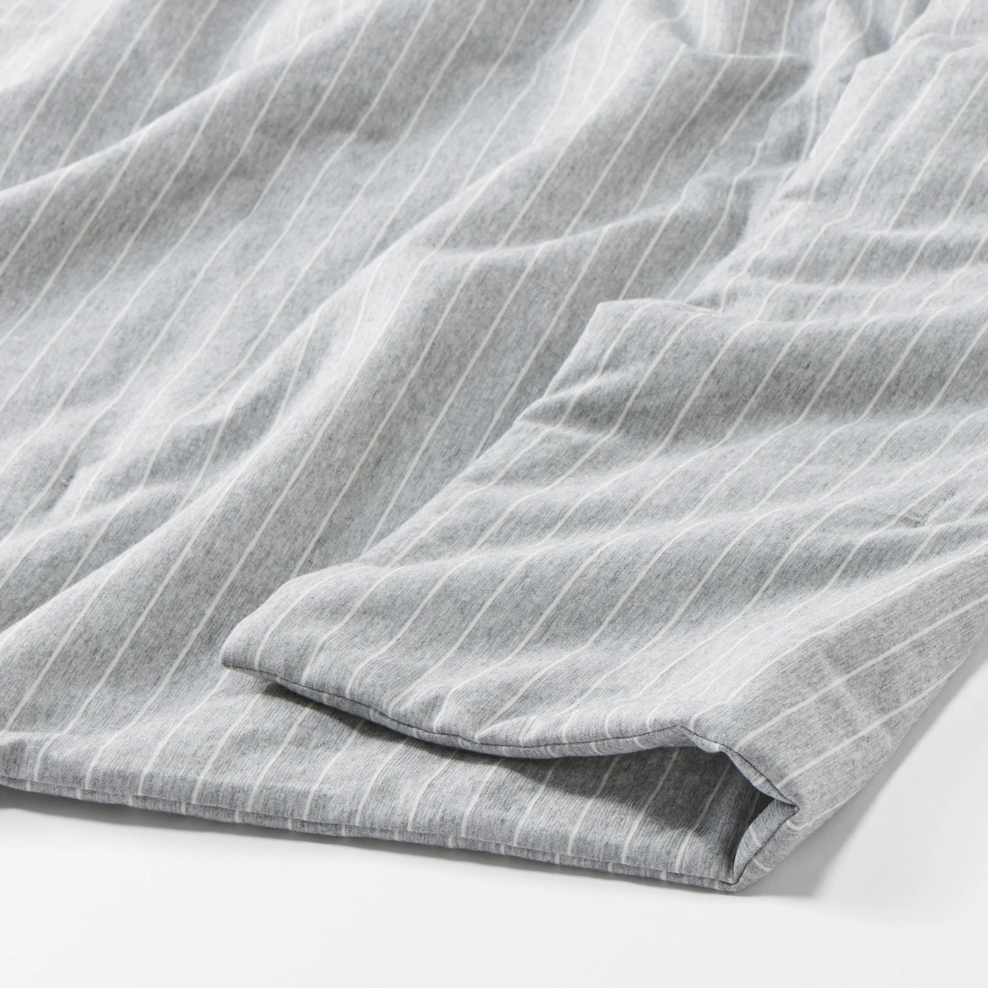 Cotton Cool Touch Thin Duvet - Double - Image 16