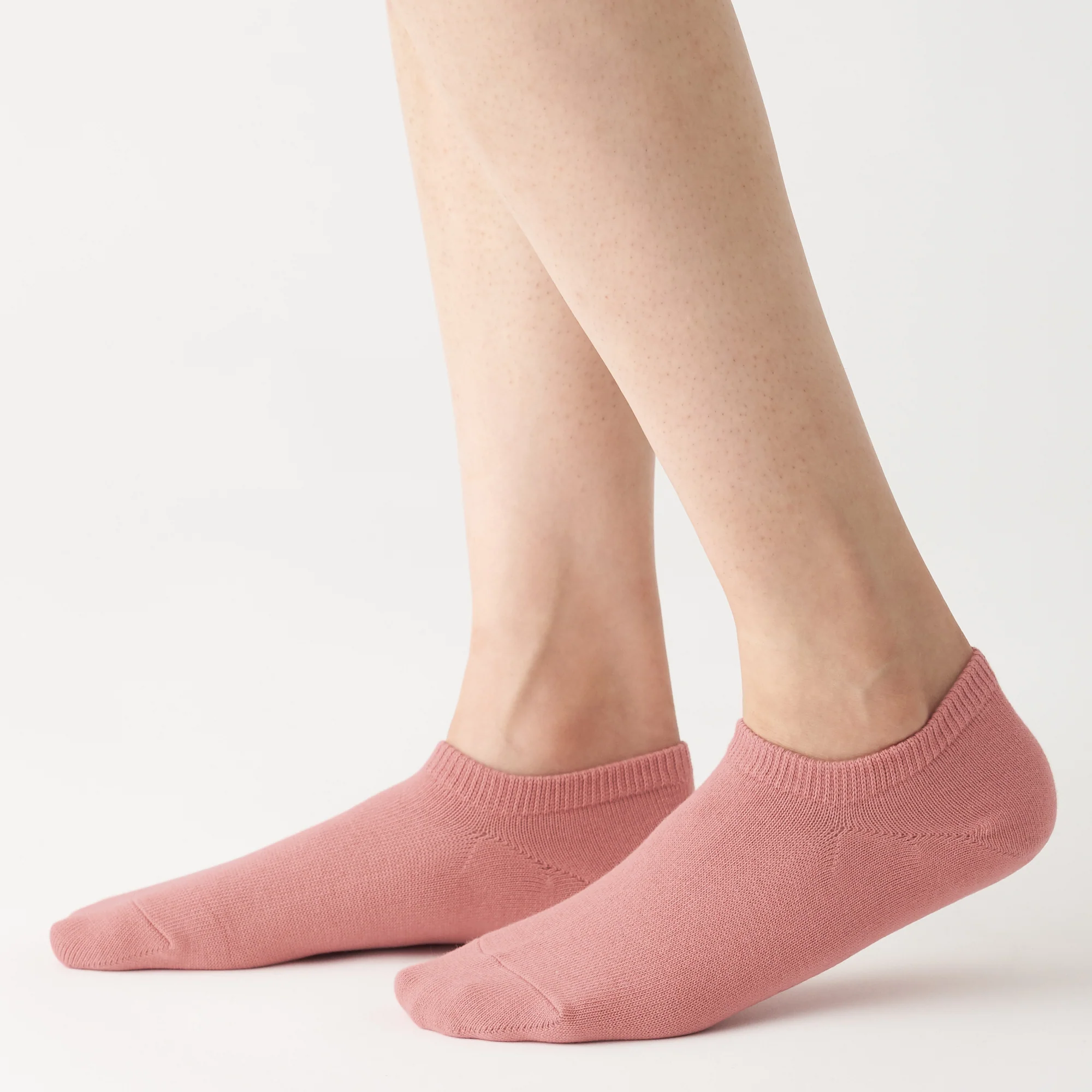 Good Fit Right Angle Sneaker-In Socks - Image 4