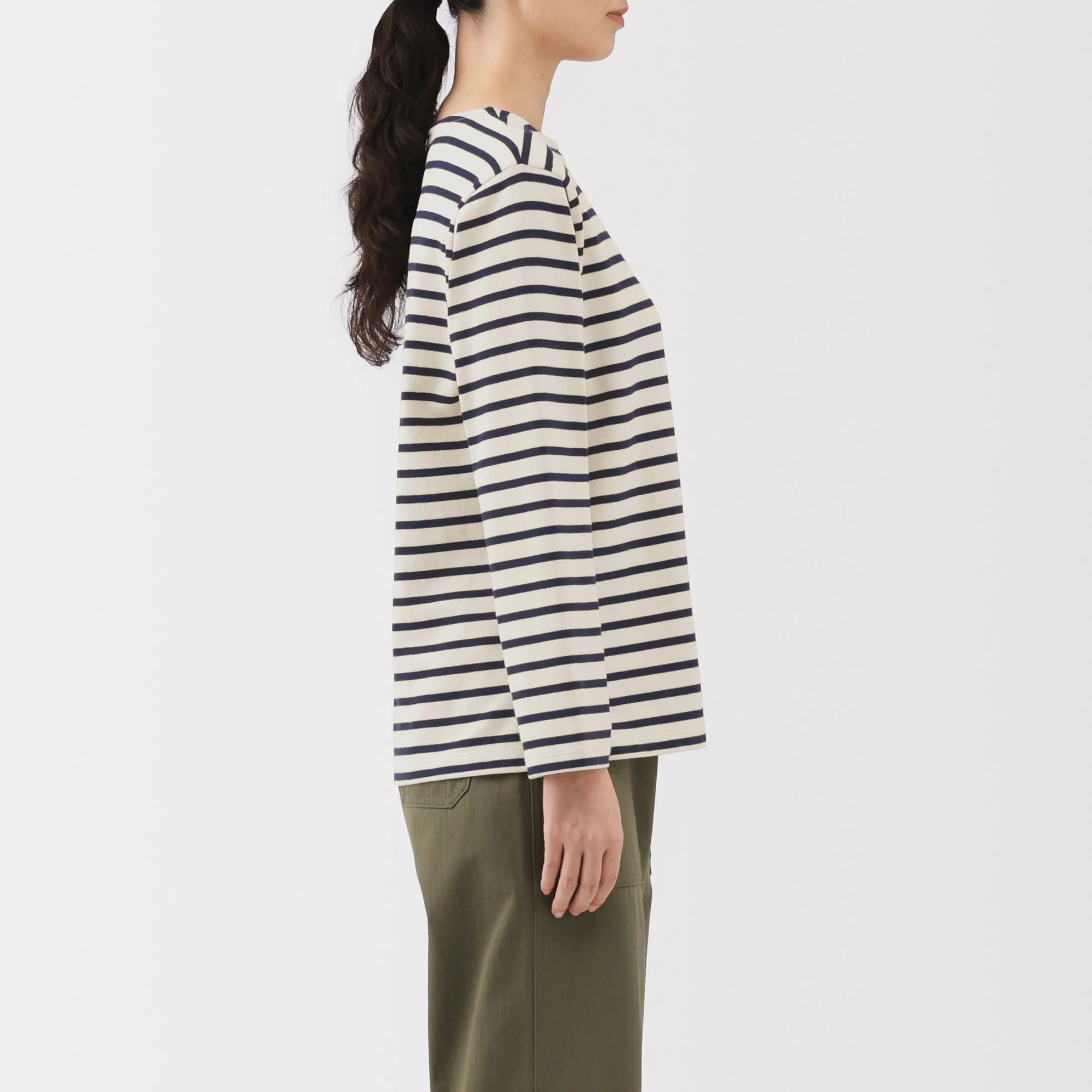 Heavyweight Boatneck T-Shirt - Image 37