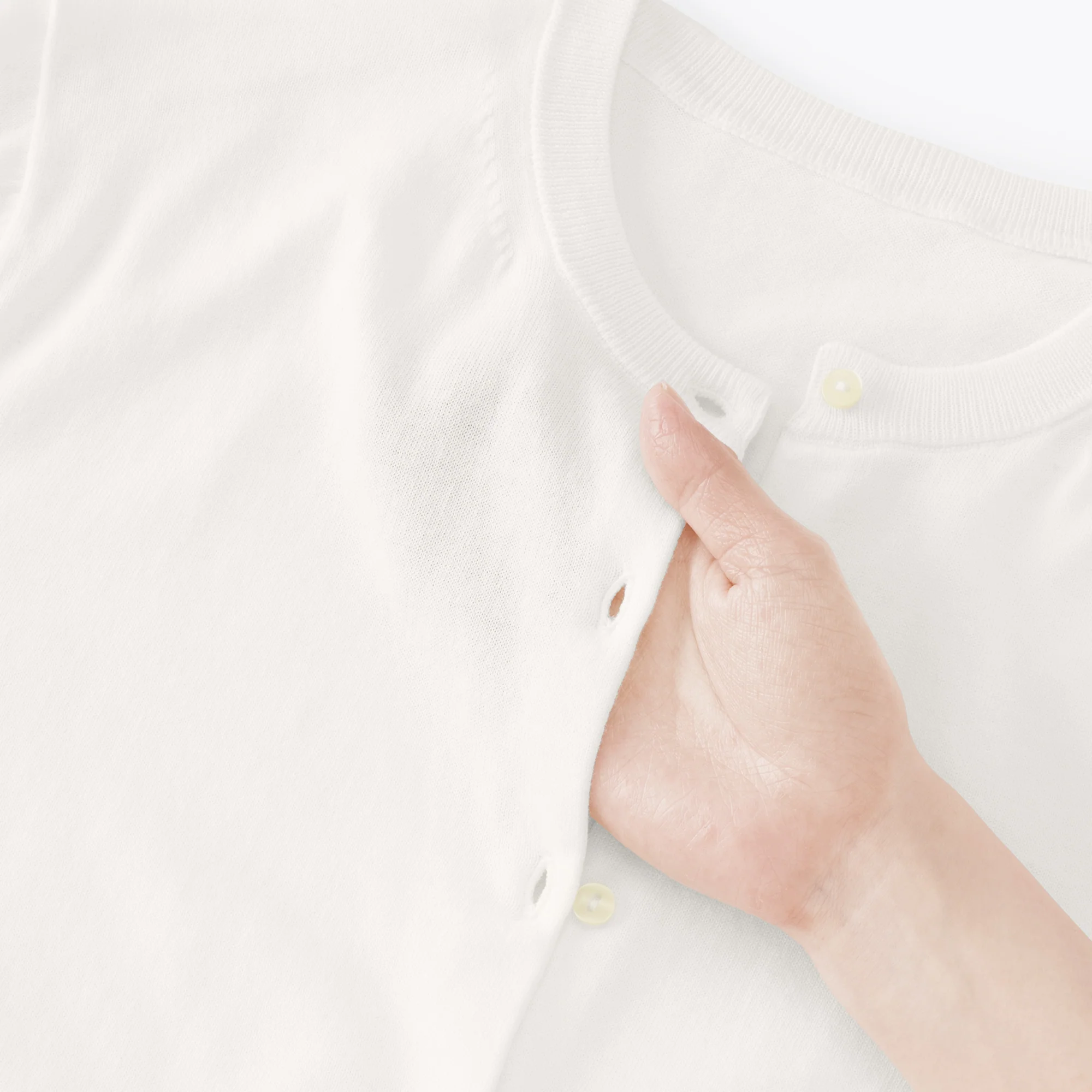 High-Twist Cotton Cardigan - Image 9