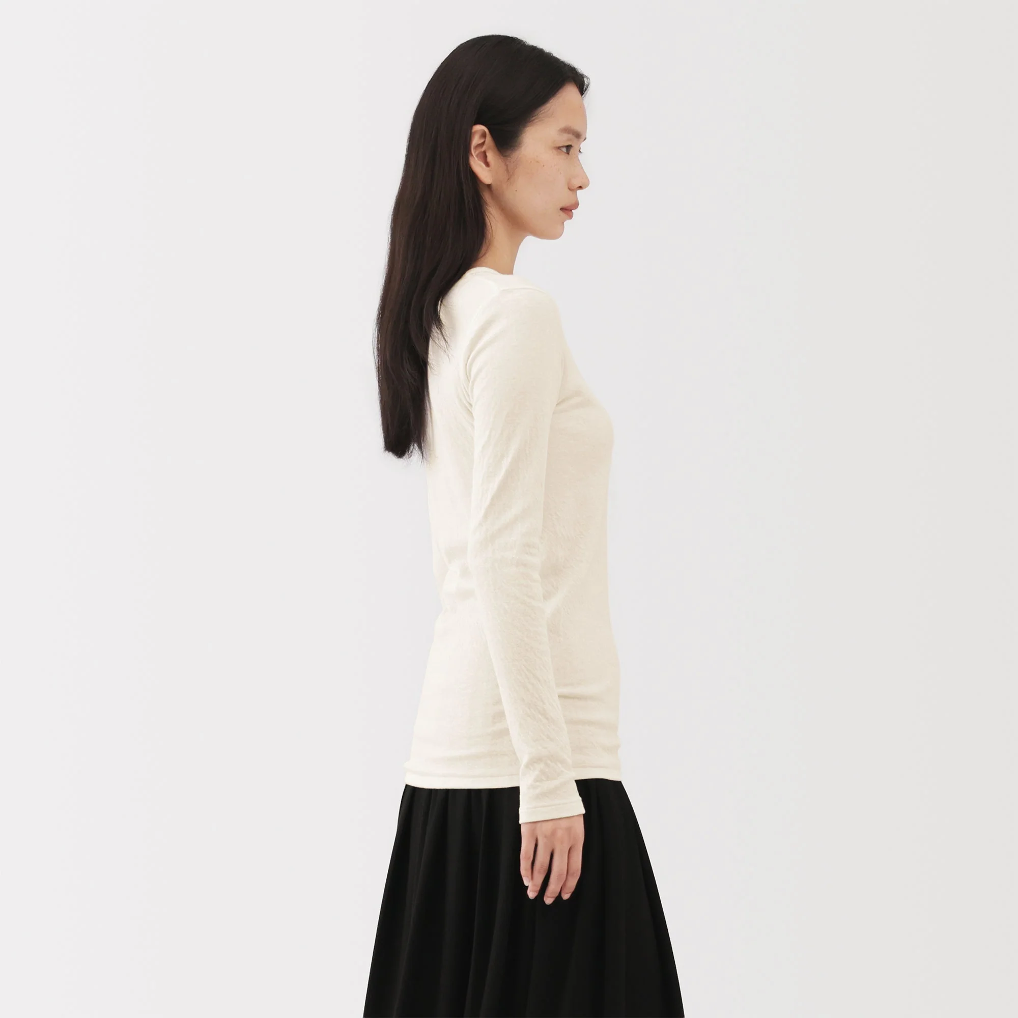 Labo Cotton Cashmere T-Shirt - Image 14