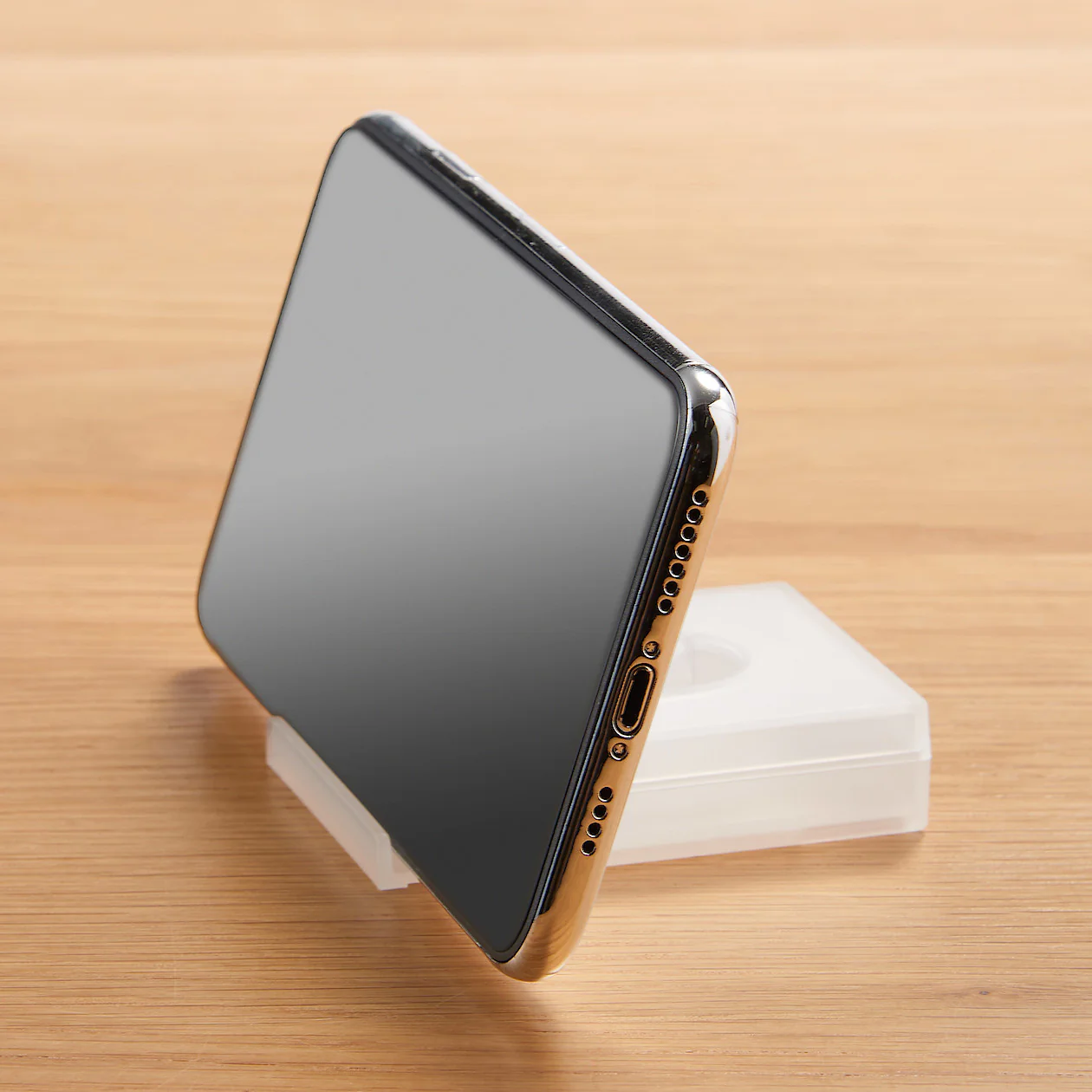 Polypropylene Cable Case with Stand - Image 8