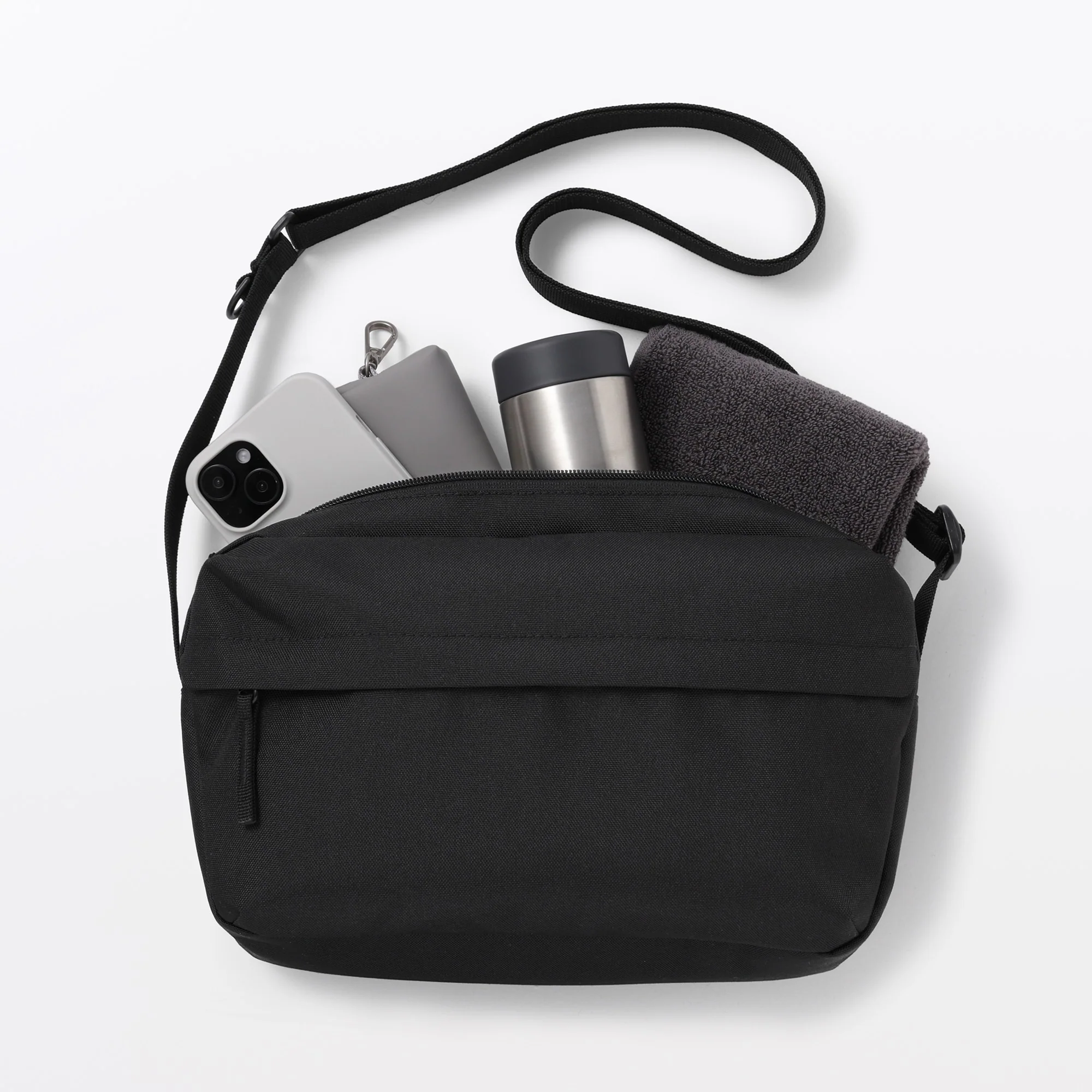 Water Repellent Shoulder Bag - Image 41